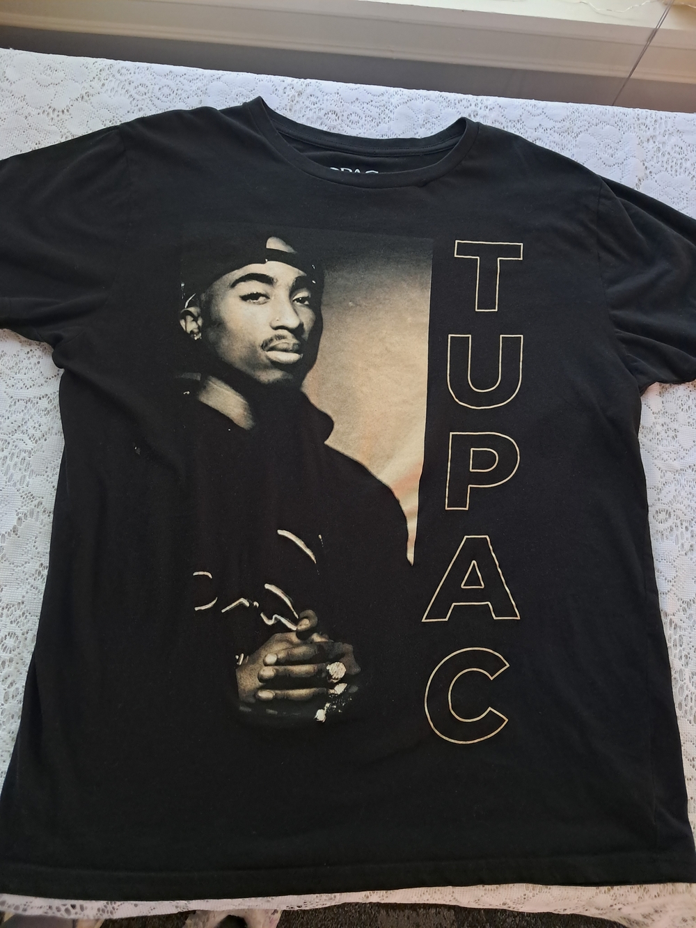 Mens M Tupac Black Graphic Tee 100% cotton Streetwear Baggy Shirt Good Condition